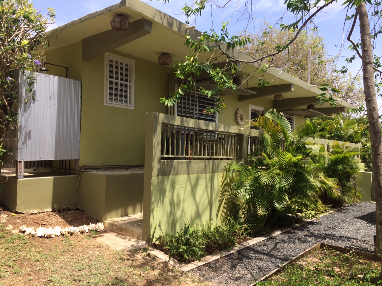 Rainbow Realty, Vieques, PR