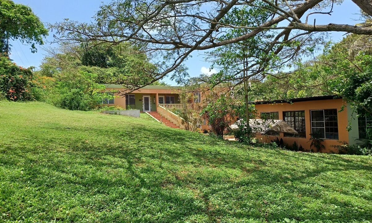 Rainbow Realty, Vieques, PR